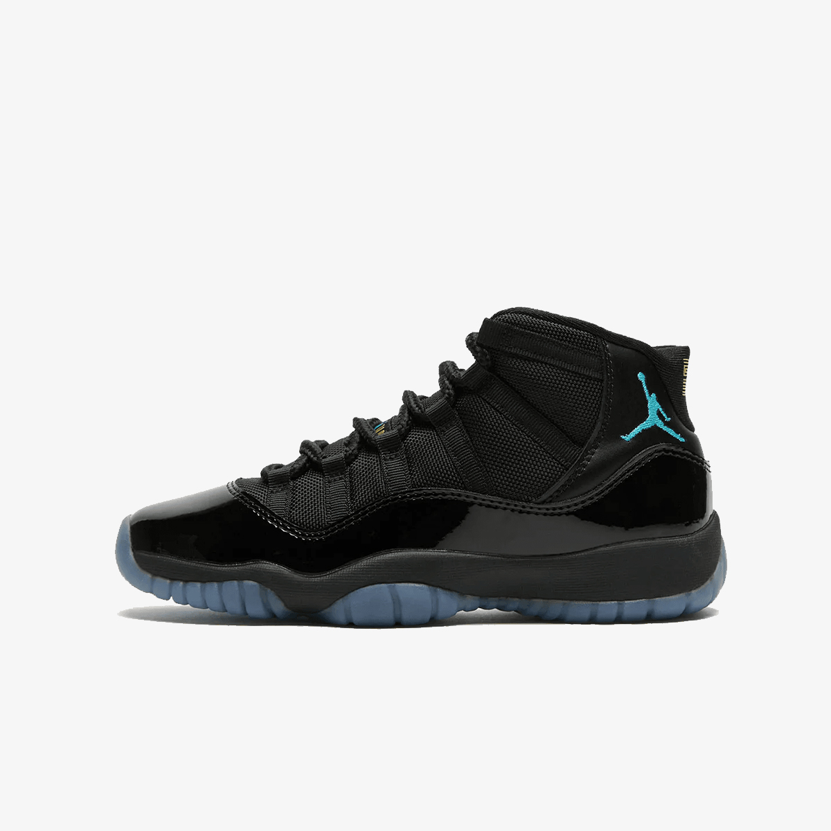 Air 11 Retro, Crna