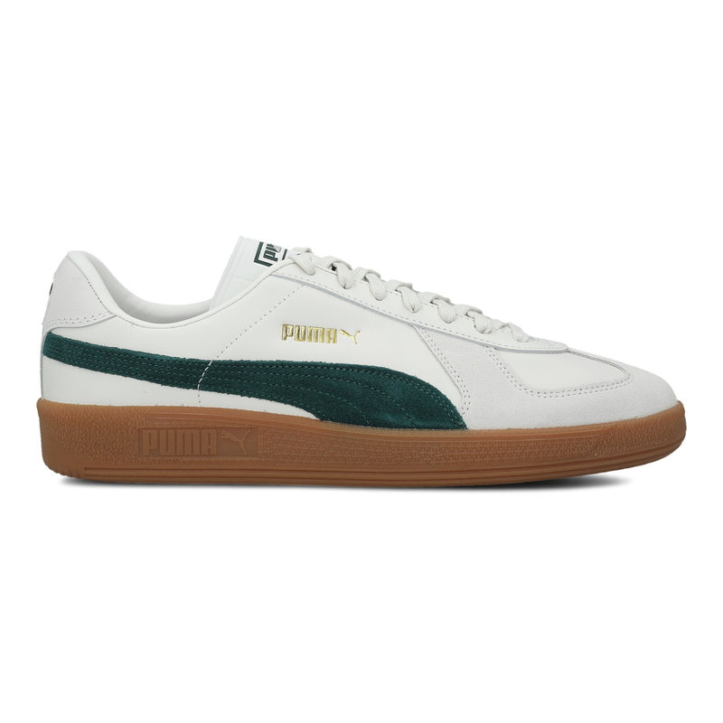 Army trainer, Bela