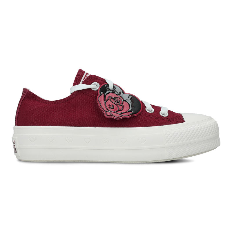 Chuck Taylor all star lift