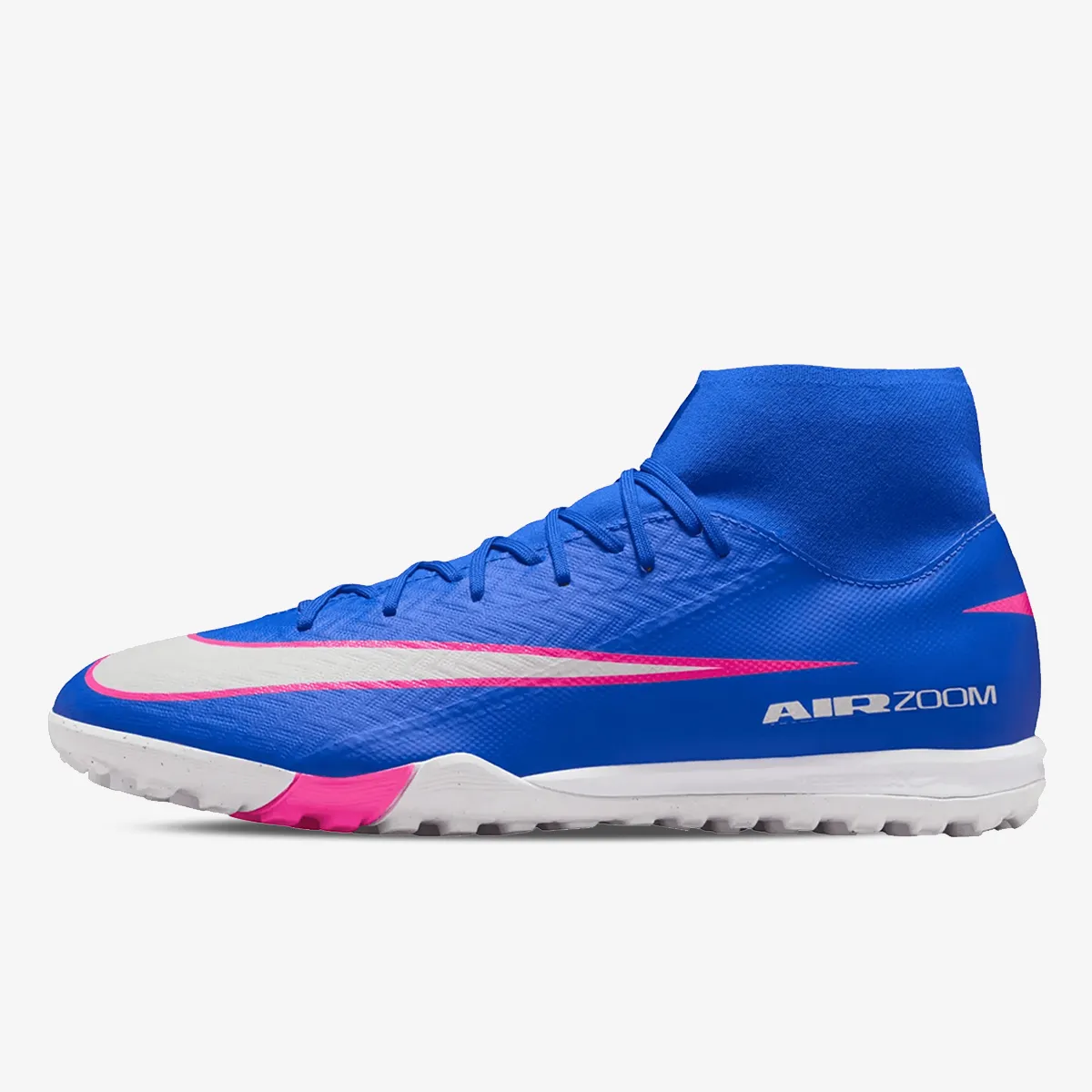 Superfly 10 Academy, Plava
