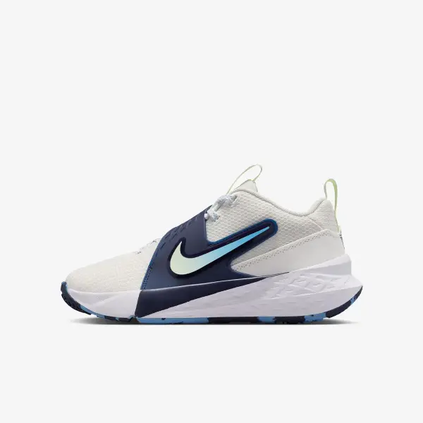 Nike Team Hustle