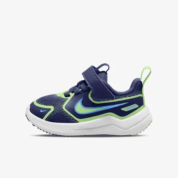 Nike Cosmic Runner