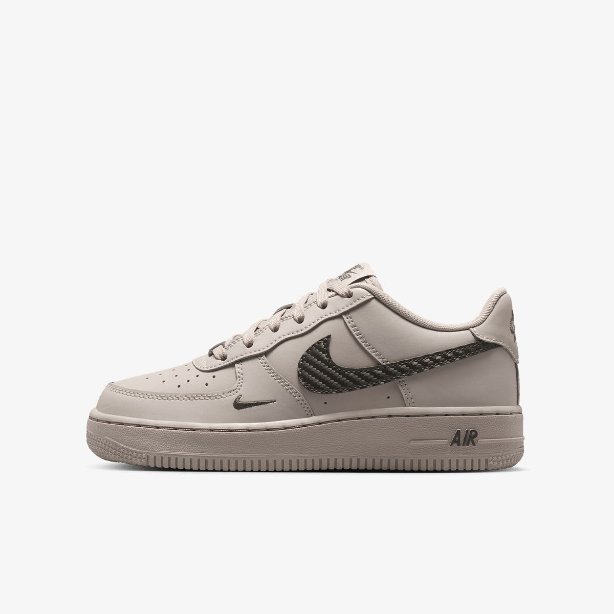 Air Force 1 Ki Tech Essential