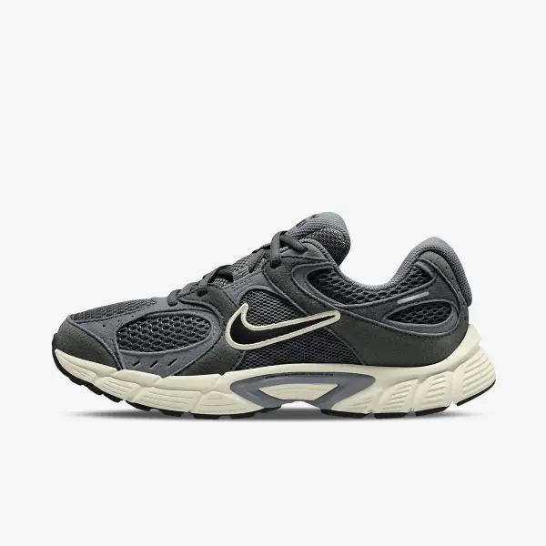 Nike V5 Runner