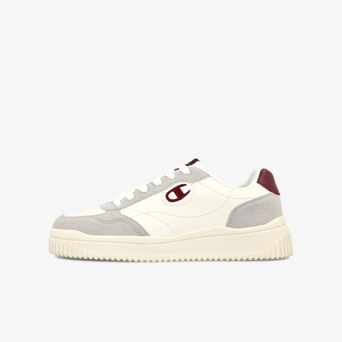 VANDA Low Cut Shoe